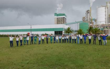 Áreas preservadas da Veracel recebem curso prático de restauração florestal